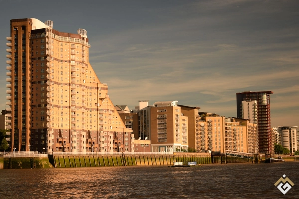 📉 London’s unsold completed homes hit record high