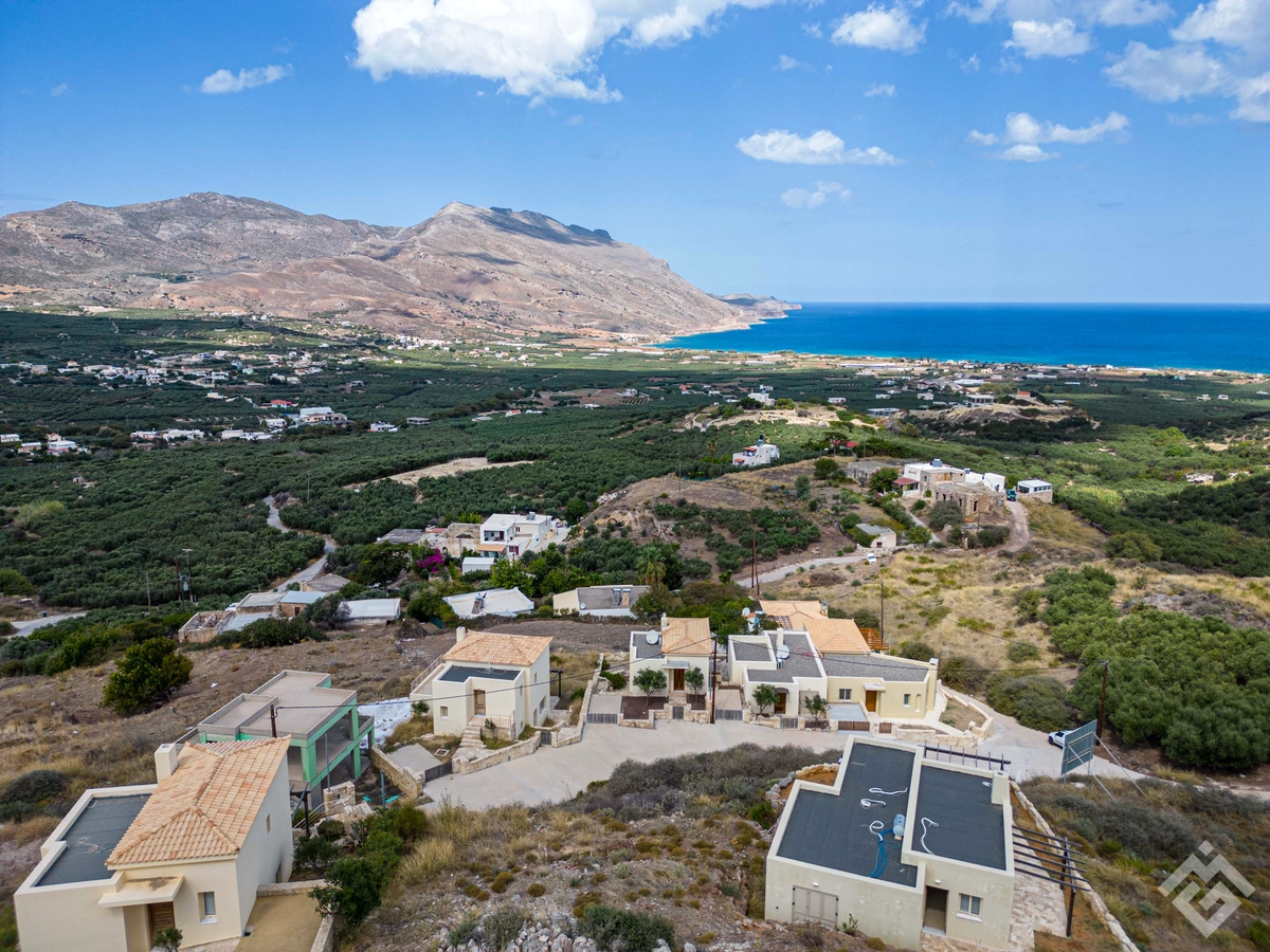 CRETE HILLS VILLAS
