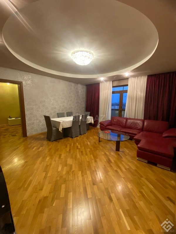 3 otaqlı köhnə tikili — 100 m² — Elmlər Akademiyası m., Bakı, Azərbaycan (6022699)