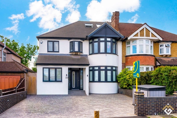 Forest Side, Worcester Park, KT4