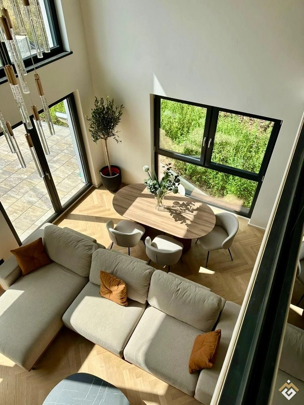 Stadthaus zum Verkauf mit KfW-Förderung in Toplage bei Regensburg, ideal für Familien, provisionsfrei