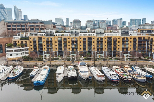 Shearwater Court, Star Place, London, E1W