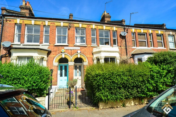 Hambro Road, London, SW16
