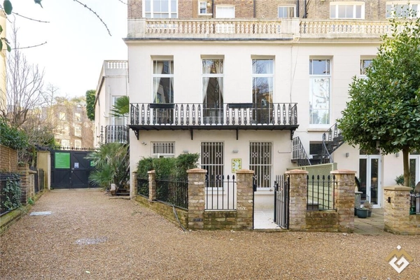 Warrington Crescent, Little Venice, London, W9