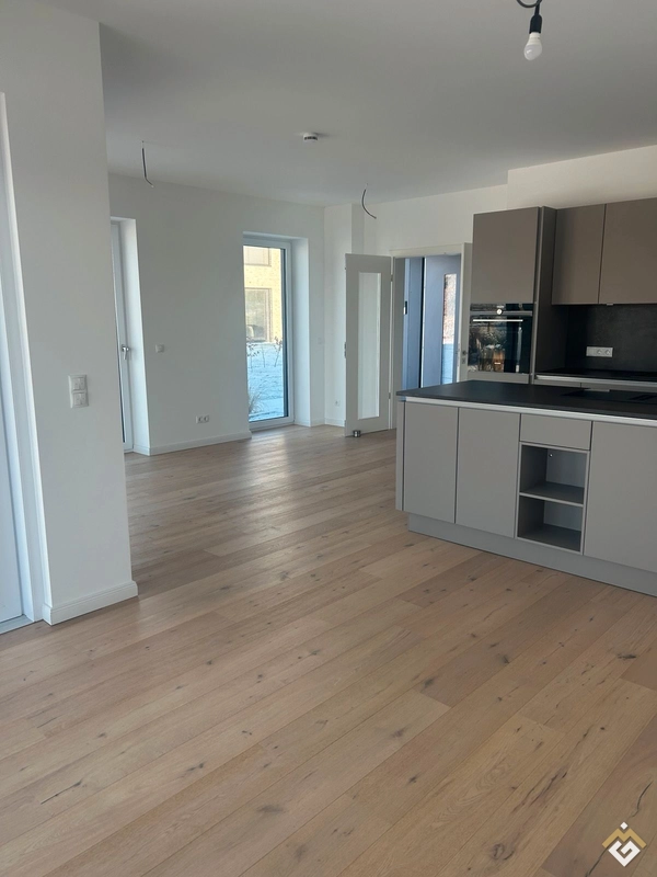 Exclusive semi-detached house in a maritime dream location