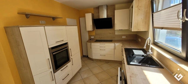 Mostly renovated house in Klütviertel seeks nice family!