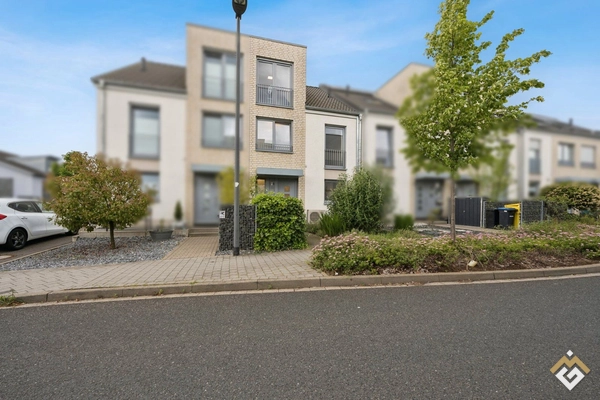 Attraktives Reihenmittelhaus in Grevenbroich-Kapellen – sofort bezugsfrei!