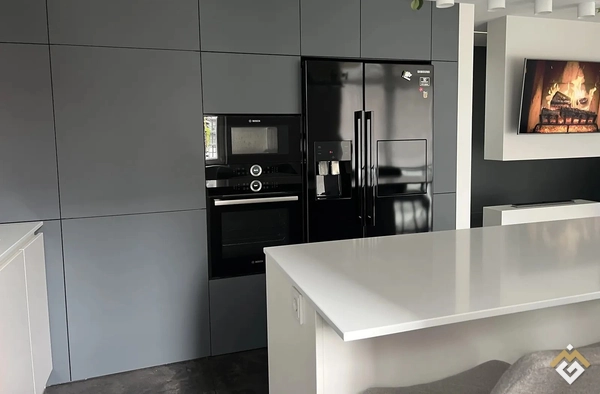 Продаж 3к квартири 98.5 кв. м  на просп. Чорновола В'ячеслава 16А