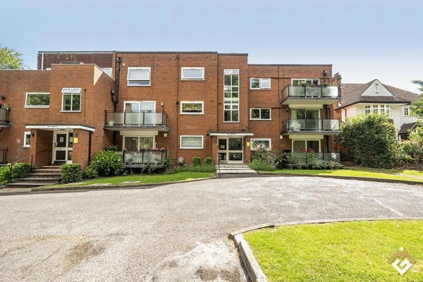 The Lintons, Dollis Avenue, N3