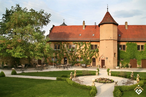 Schloss Prichsenstadt – Historie, Genuss &amp; Exklusives Lebensgefühl
