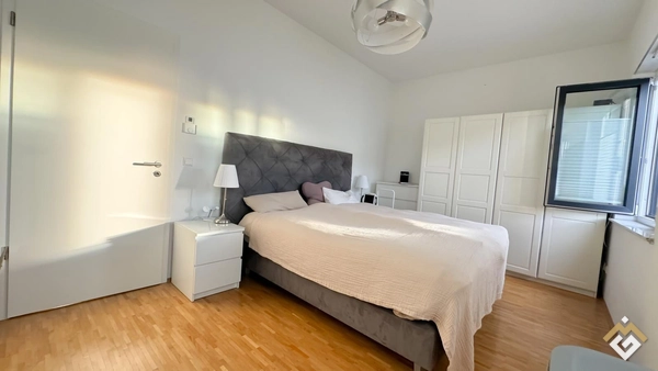 Modernes Townhouse am Rheinauer See – 5,5 Zimmer, 2 Terrassen, Garage &amp; Top-Ausstattung