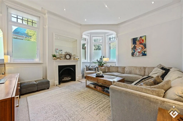 Phoenix Lodge Mansions, Brook Green, London, W6