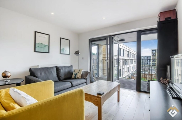 Cowley Road, Oval, London, SW9