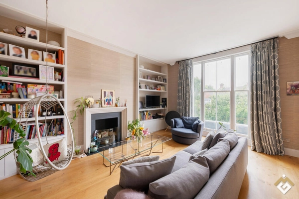 Lawn Road, London, NW3
