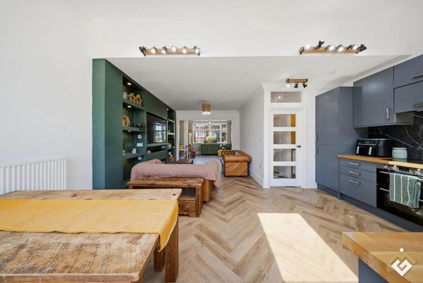 Woodland Gardens, Isleworth, TW7