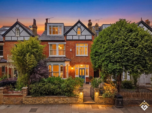 Richmond Road, Twickenham TW1