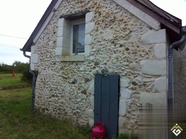 Vente maison 130 m² Saint-Pierre-De-Chevillé			
									179.000 €