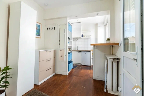 Studio à vendre130000 €130 000 €10 000 €/m²Simuler mon crédit immobilier1 pièce  •  13 m²  •  RDC/3Nationale-Deux Moulins, Paris 13ème arrondissement (75013)7142747622 de plusCalculer un temps de trajetPour aller au travail, à l’école, ...AppelerContacterEn appelant, je consens à l'utilisation de la fonction de comptabilisation des appels.