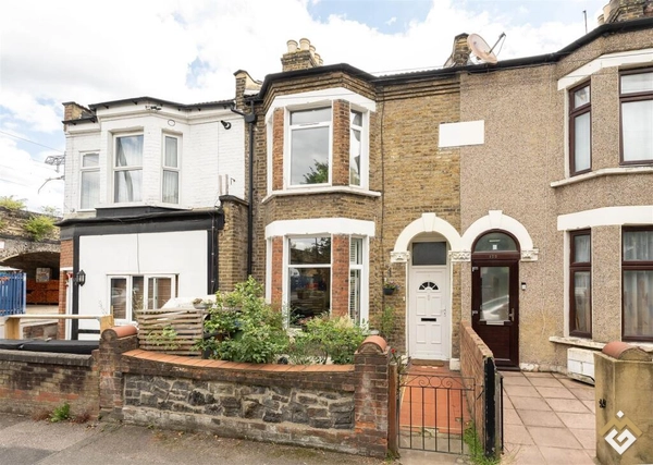 Trumpington Road, Forest Gate
