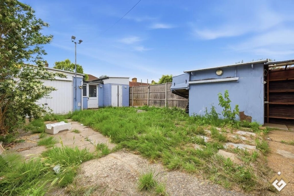 Ealdham Square, London, SE9