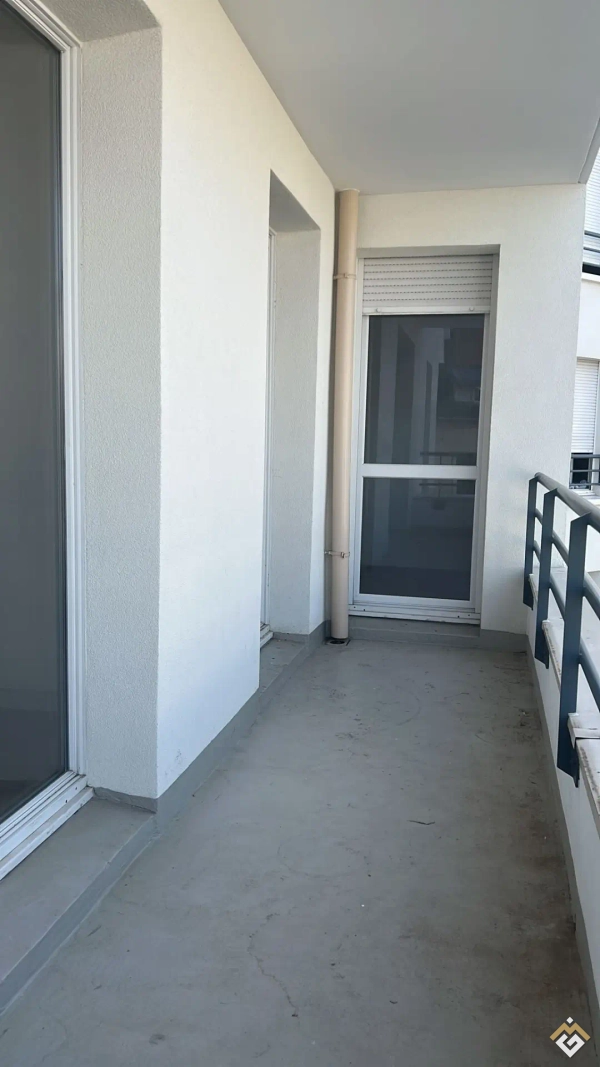 Appartement à vendre T3/F3 60.69 m² 231000 € République-Gare-Porte de Paris Saint-Denis (93200)