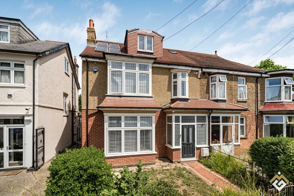 Edenbridge Road, London