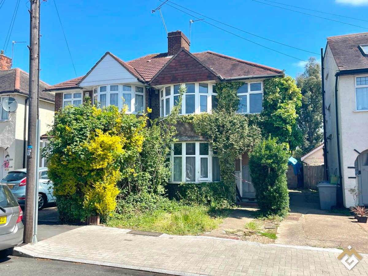 Winchester Avenue, London