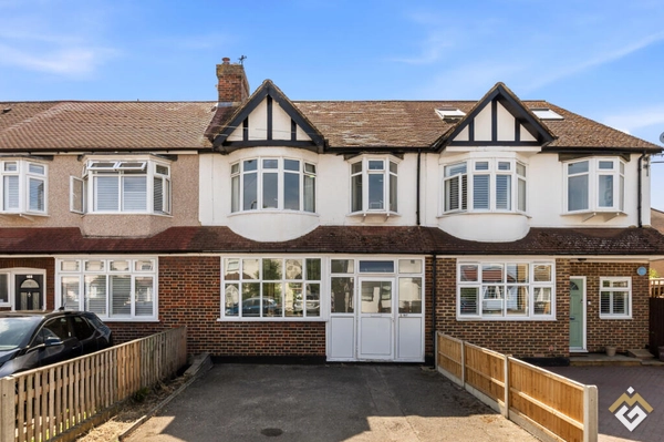 Cannon Hill Lane, Raynes Park, SW20