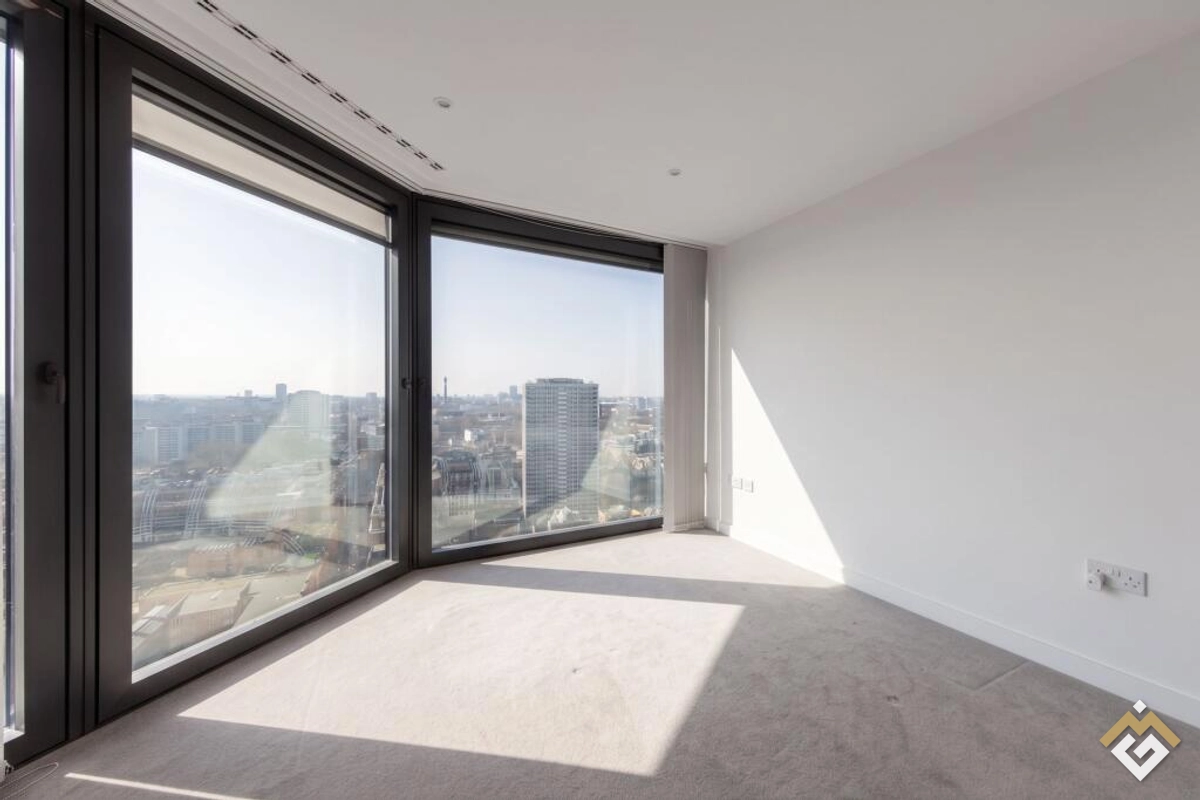 City Road, London, EC1V