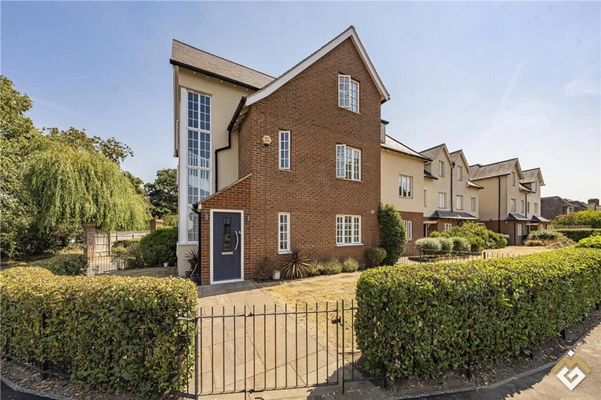 County Gardens, Isleworth