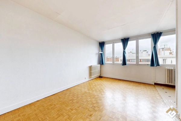 Vente studio 29,40 m² Paris 12E			
							273.000 €