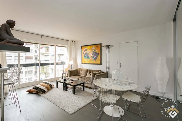 Vente appartement 2 pièces 48,20 m² Paris 15E (75015)			
							446.000 €