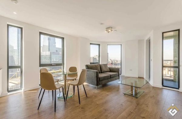 Apartment 1305, Roosevelt Tower, 18 Williamsburg Plaza, London E14 9DN