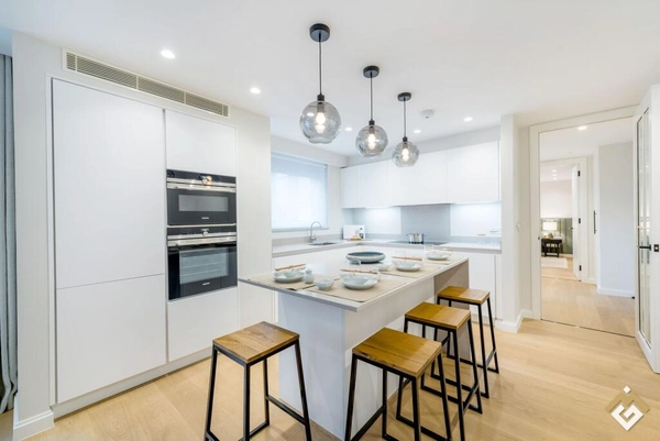 Portman Square, Marylebone, London, W1H