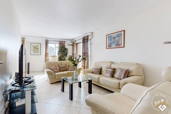 Vente appartement 3 pièces 79 m² Paris-Place D'italie- Avec Terrasse Et Piscine-			
							800.000 €