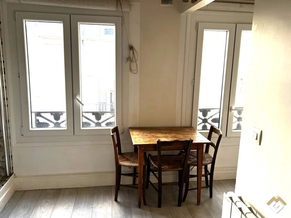 Vente studio 11,40 m² Paris 4E (75004)			
							153.000 €
