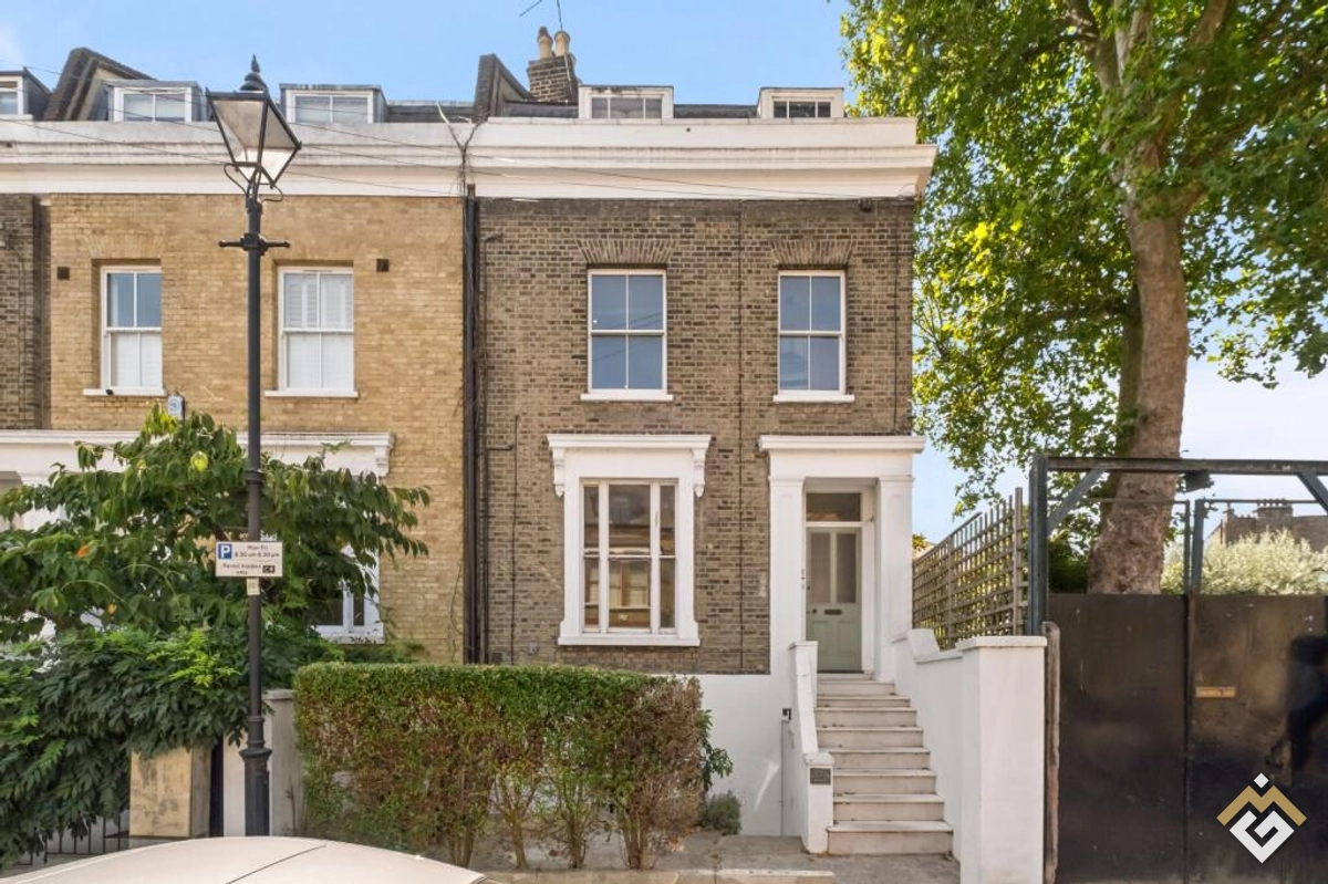 Fitzwilliam Road, London, SW4