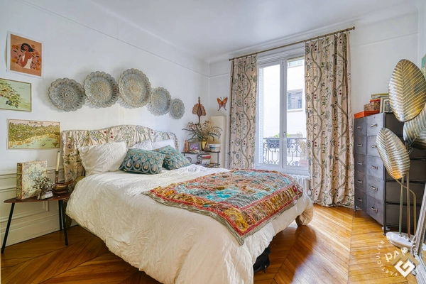 Vente appartement 3 pièces 67 m² Paris 18E (75018)			
							725.000 €