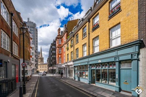 Riding House Street, Fitzrovia, London, W1W