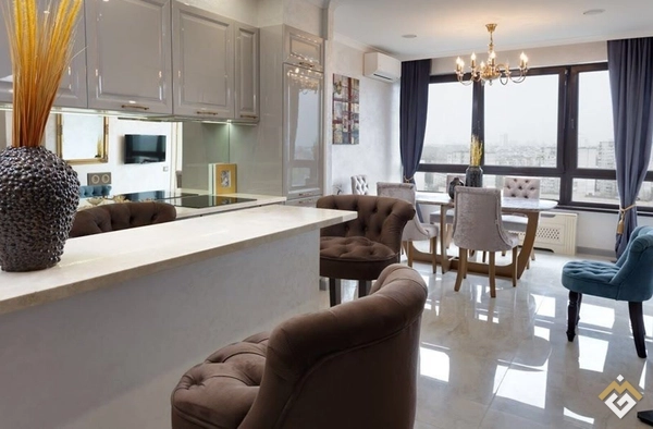 Wohnimmobilie in Київ, Ukraine · 115 m²