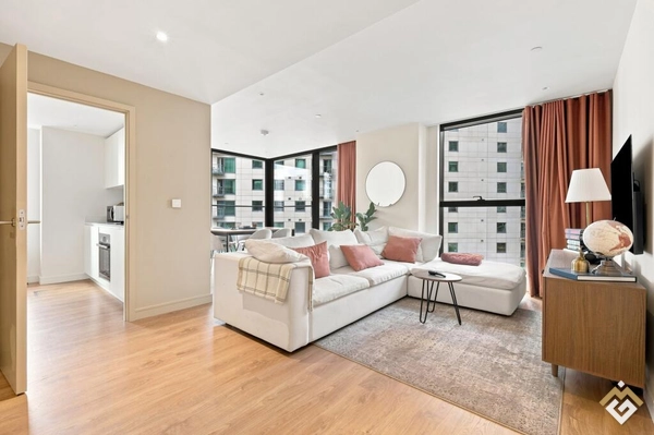 Hampton Tower, Canary Wharf, E14