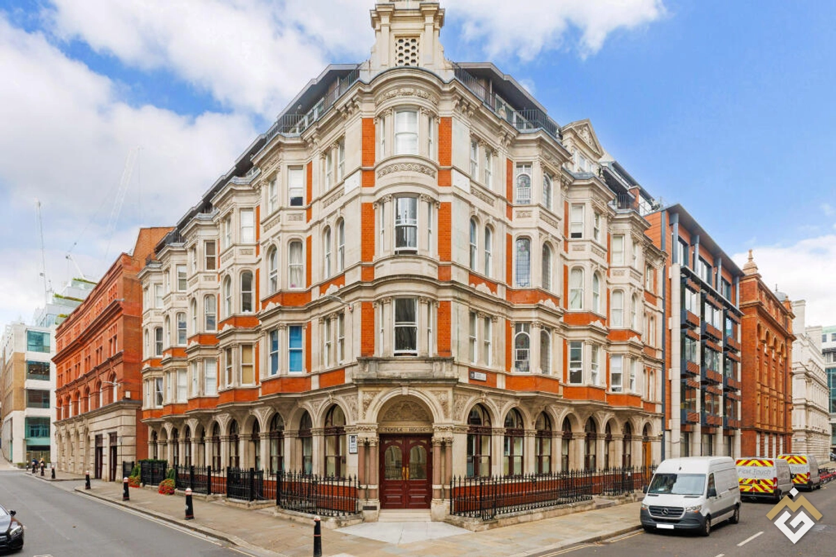 Temple Avenue, London, EC4Y