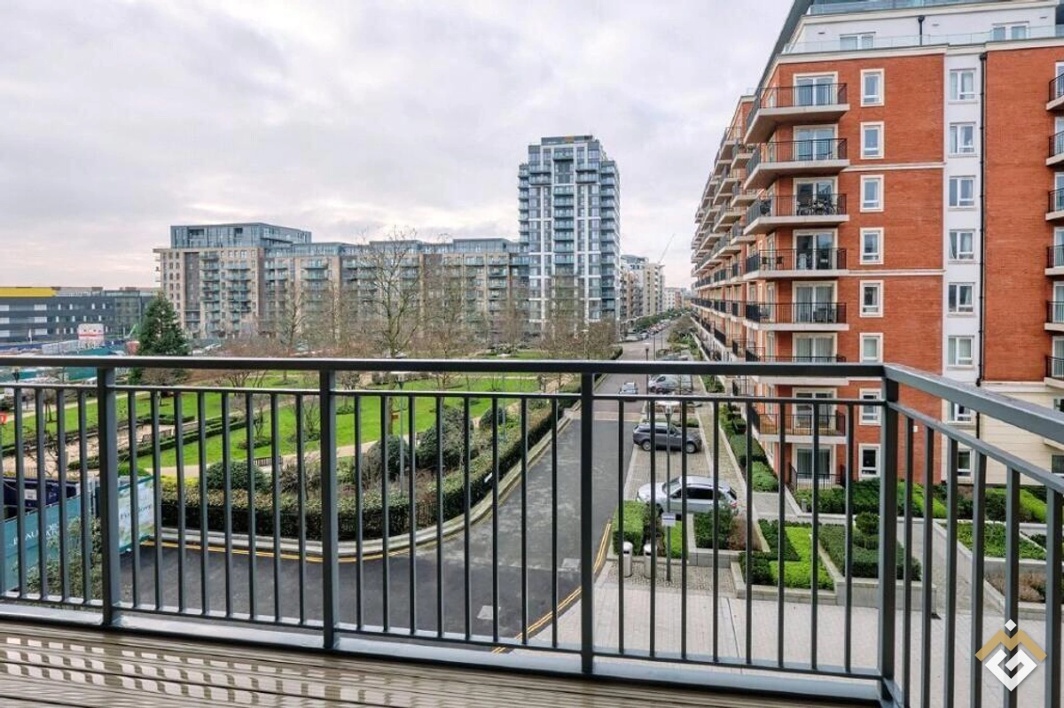 Fairbank House, Beaufort Square, London, NW9