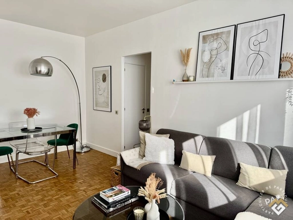 Vente appartement 3 pièces 52 m² Paris 15E (75015)			
							565.000 €