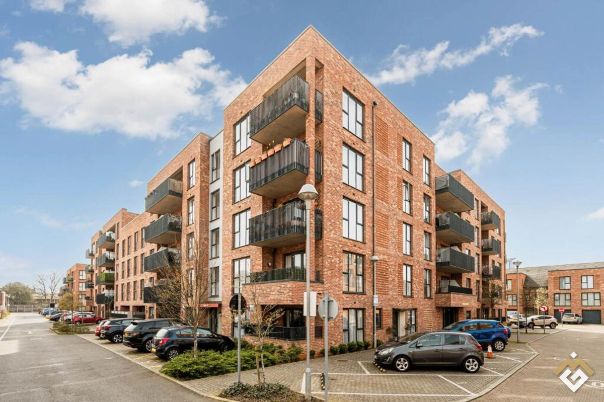 Myers Court, Reynard Way, Brentford