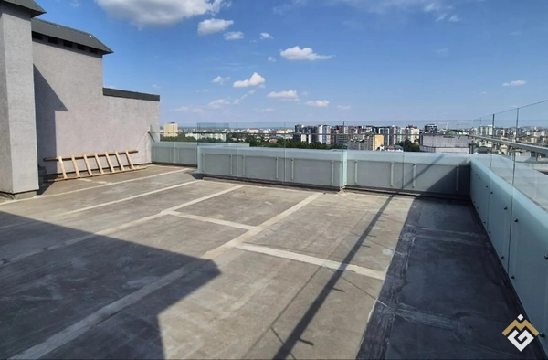 Sale of a 5-room apartment 205.6 sq. m on Halytska St. 141B