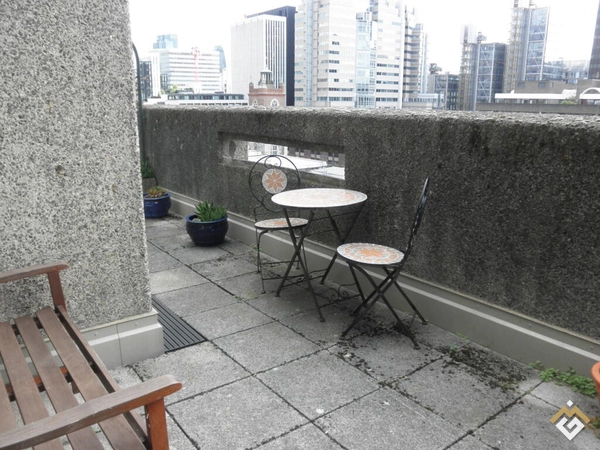 Barbican London EC2Y 8ND