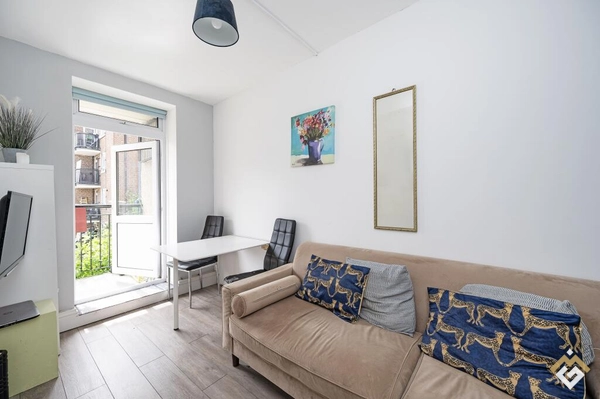 Hadfield House, Ellen Street, London, E1