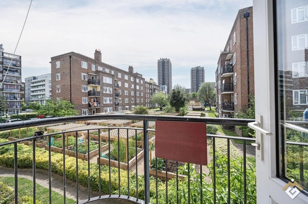 Hadfield House, Ellen Street, London, E1