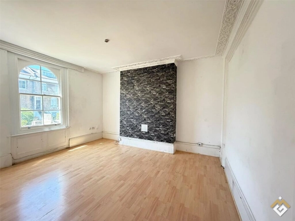 Woodhill, Woolwich, SE18